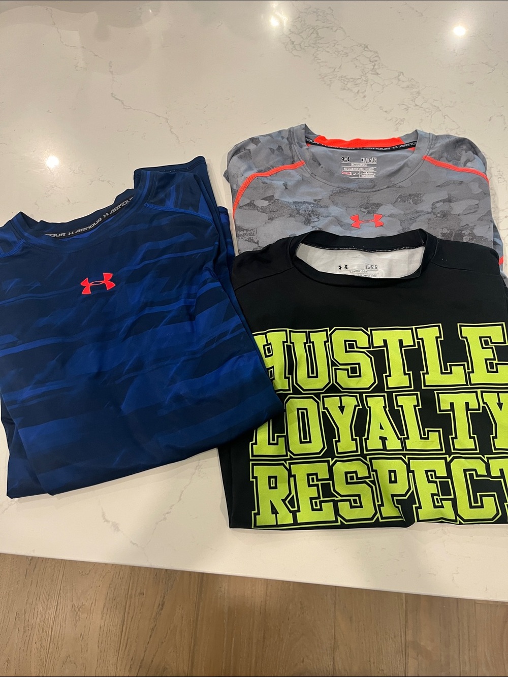 Compression heat lot of 3 tops!